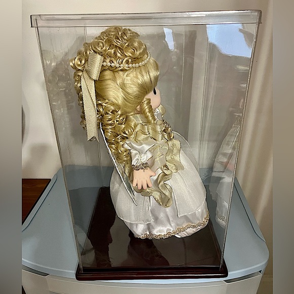 PRECIOUS MOMENTS “GLORIA” Angel Doll, In Plastic Case, On PM Doll Stand-No Box! - Picture 7 of 12
